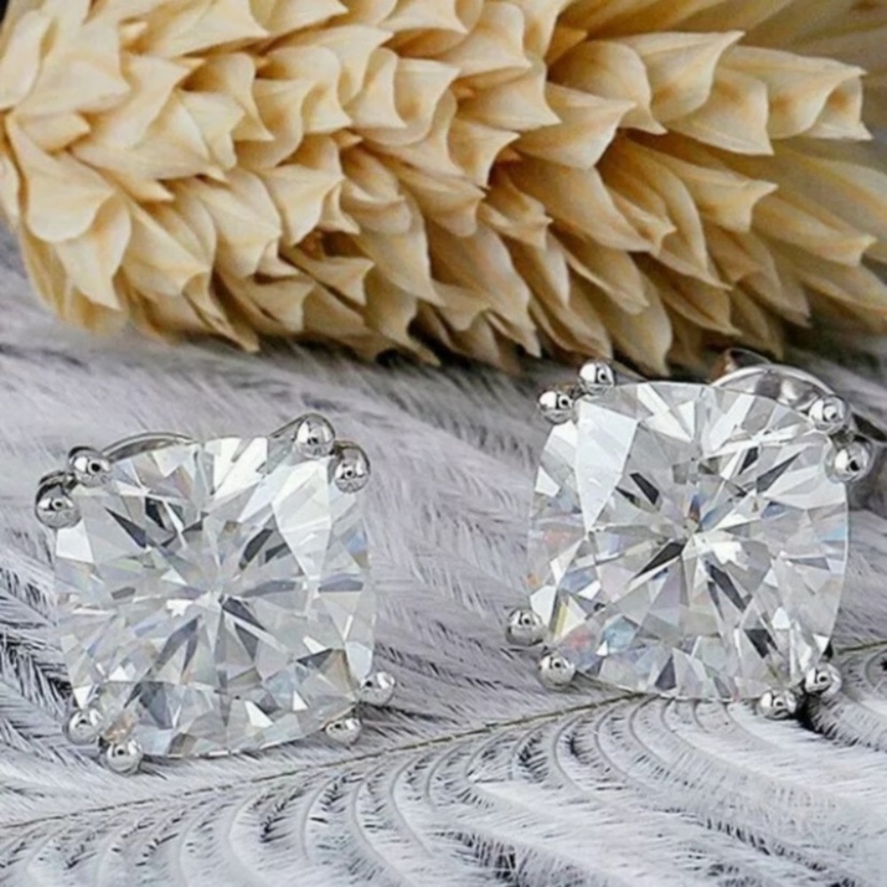 9x9mm 5ct Brilliant Princess Cut Stud Earrings